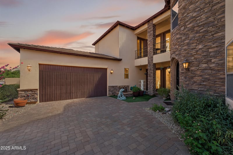 1343 Lupine Ave, Phoenix, AZ 85020
