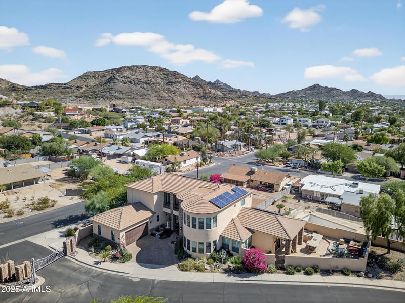 1343 Lupine Ave, Phoenix, AZ 85020