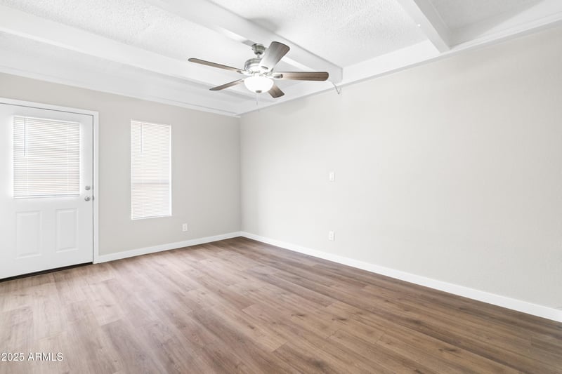 1343 Pierson St, Phoenix, AZ 85014