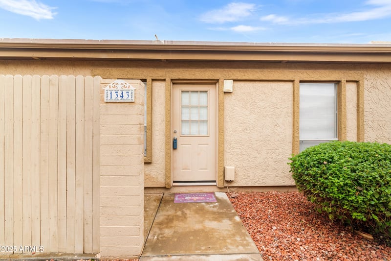 1343 Pierson St, Phoenix, AZ 85014