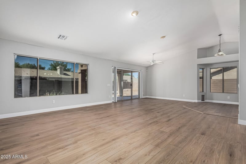 1343 San Carlos Pl, Chandler, AZ 85248