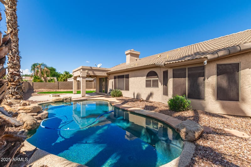 1343 San Carlos Pl, Chandler, AZ 85248