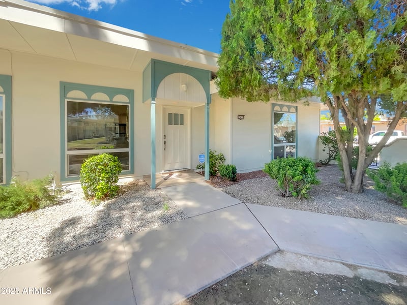 13433 Emberwood Dr, Sun City, AZ 85351