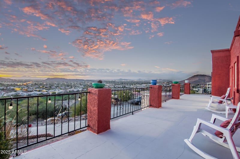 13437 16th Pl, Phoenix, AZ 85022