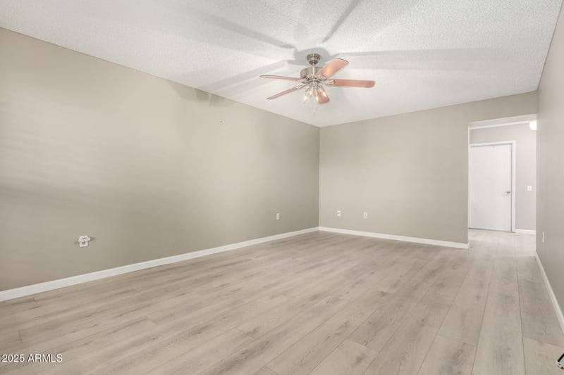 13438 Desert Glen Dr, Sun City West, AZ 85375