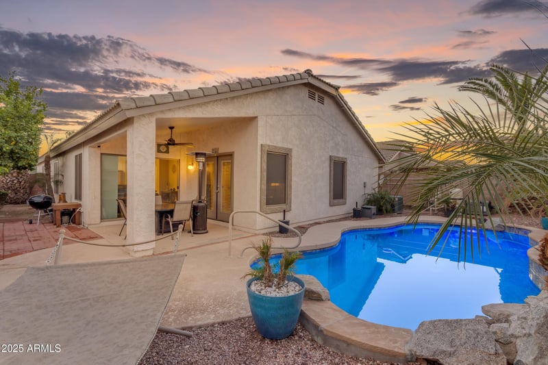13438 Redfield Rd, Surprise, AZ 85379