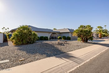 13439 Prospect Dr, Sun City West, AZ 85375