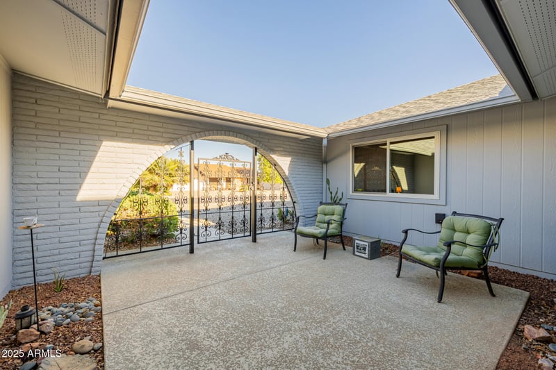 13439 Prospect Dr, Sun City West, AZ 85375