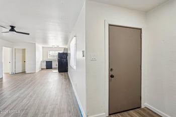 1344 E Pueblo Ave, Phoenix, AZ 85040
