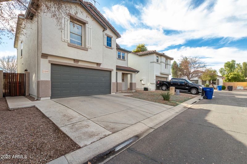1344 S Bridgegate Dr, Gilbert, AZ 85296