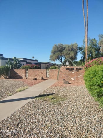 13442 Emberwood Dr, Sun City, AZ 85351