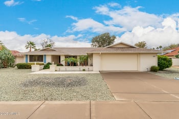 13443 Gable Hill Dr, Sun City West, AZ 85375