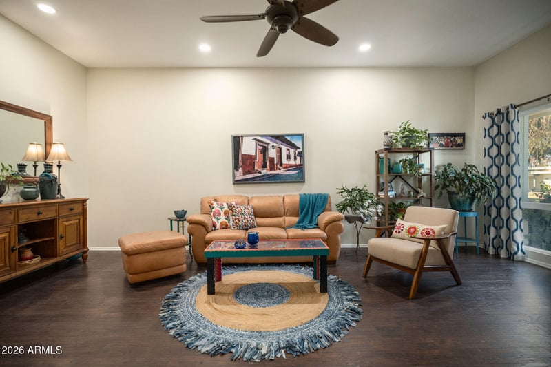 13445 Emberwood Dr, Sun City, AZ 85351