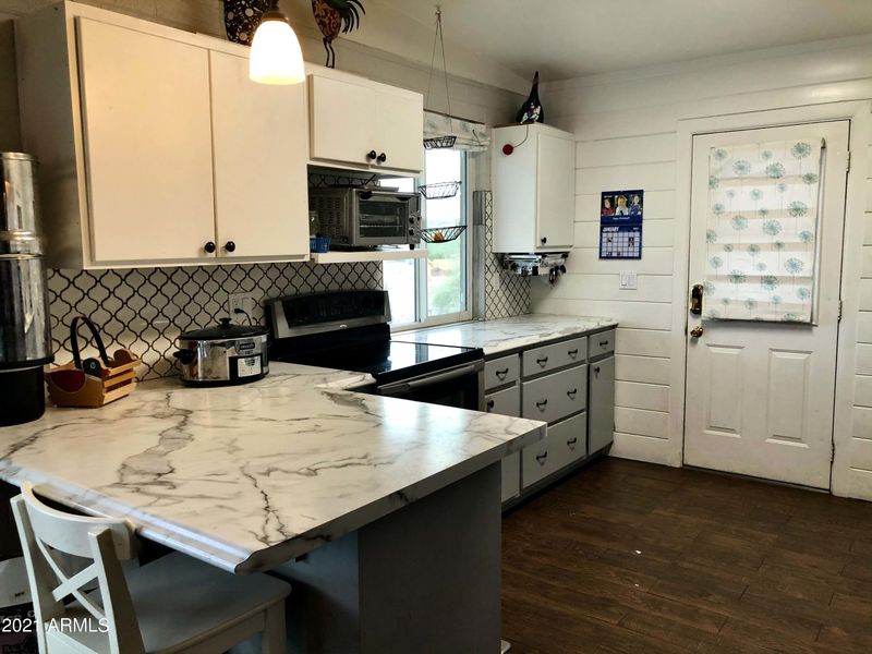 13446 N 18th St, Phoenix, AZ 85022