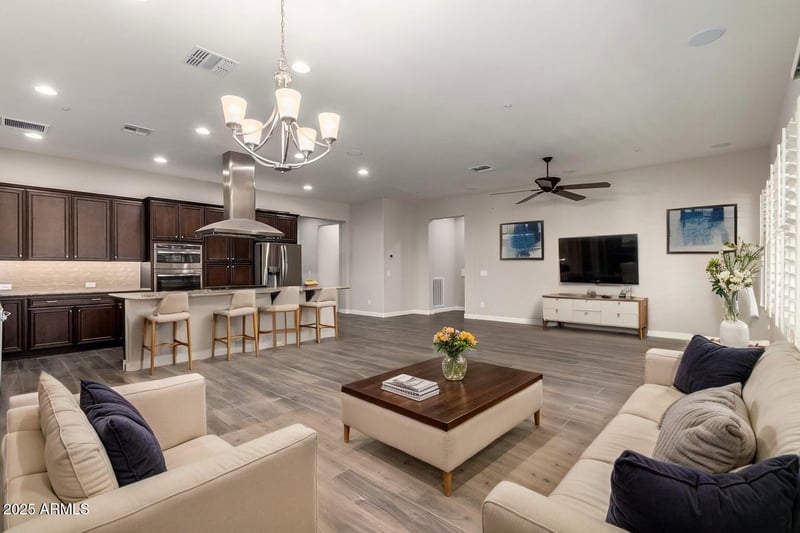 13448 Miner Trl, Peoria, AZ 85383