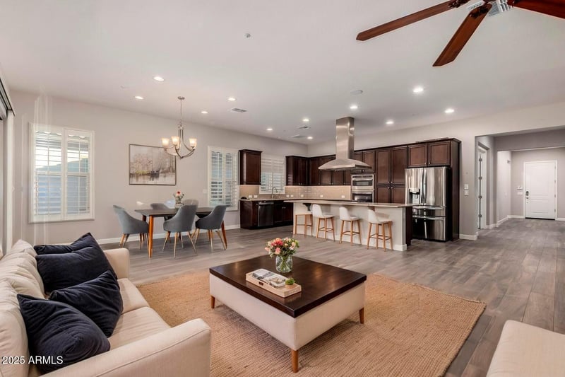 13448 Miner Trl, Peoria, AZ 85383