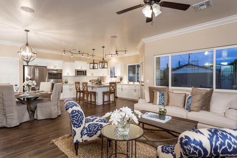 1345 E Fremont Rd, Phoenix, AZ 85042