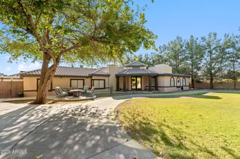 1345 Ocotillo Rd, Phoenix, AZ 85014