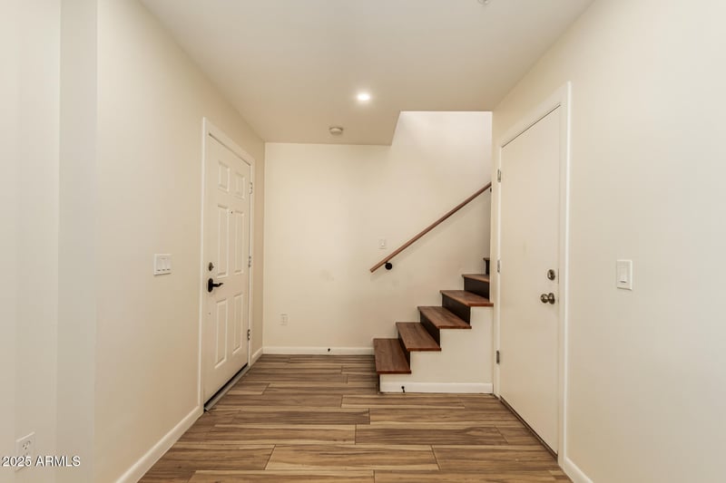 1345 Owl Dr, Gilbert, AZ 85296