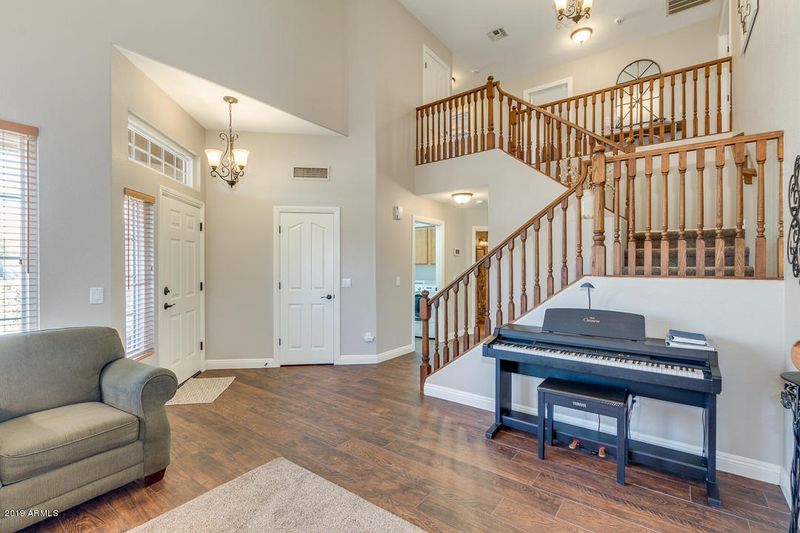1345 S Riata St, Gilbert, AZ 85296