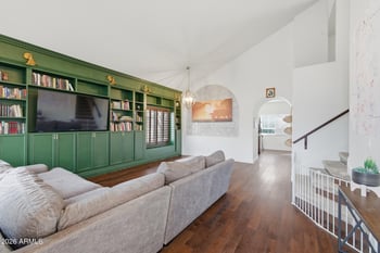 1345 Silverwood Dr, Phoenix, AZ 85048