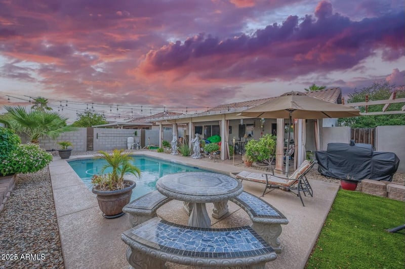 13455 Canyon Creek Dr, Surprise, AZ 85374