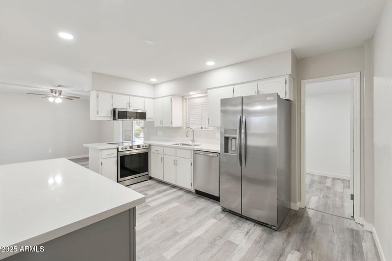 1346 Main Dr, Apache Junction, AZ 85120