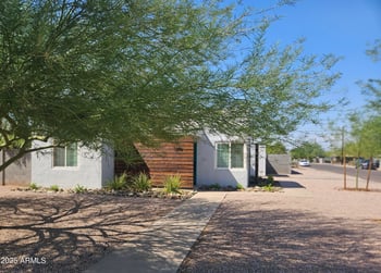 1346 Palm Ln, Phoenix, AZ 85006