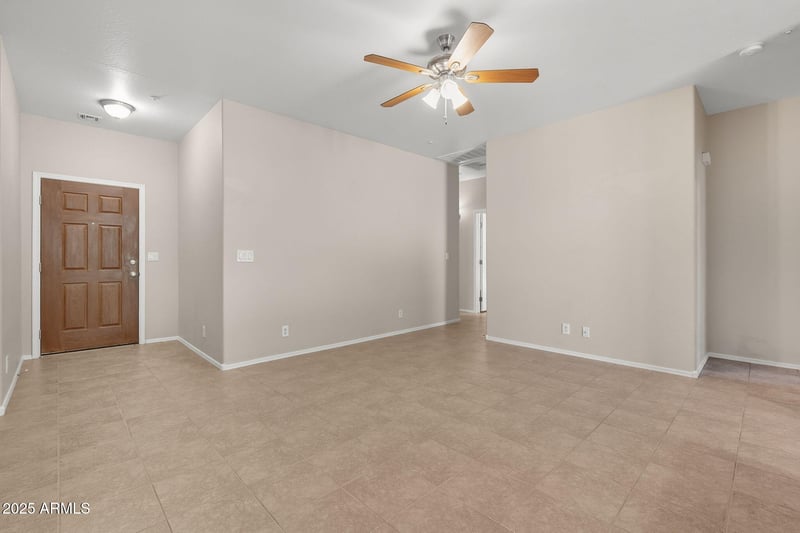 13461 N 87th Dr, Peoria, AZ 85381