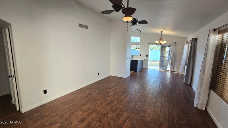 1347 Muriel Dr, Phoenix, AZ 85022