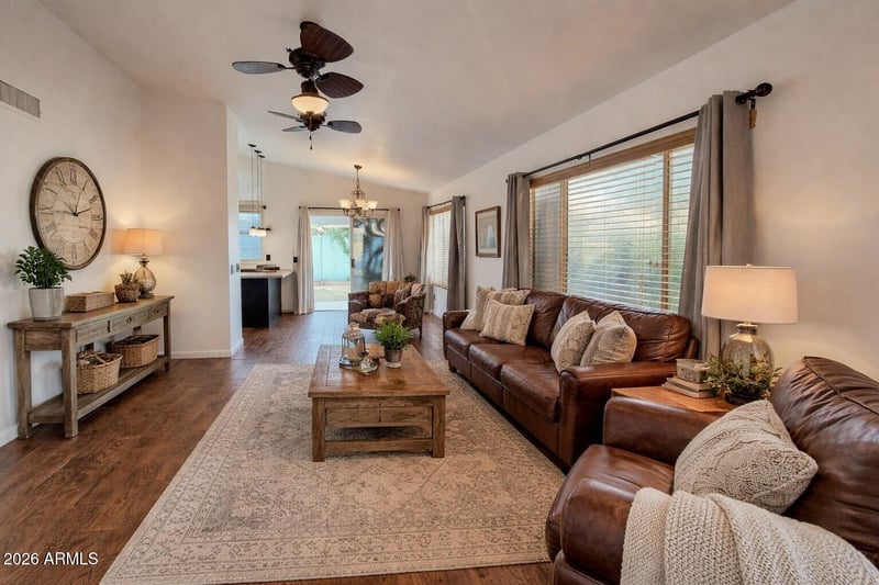 1347 Muriel Dr, Phoenix, AZ 85022