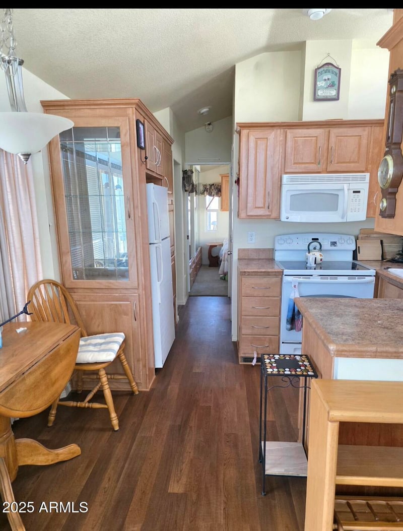 1347 Inuit Ave #347, Apache Junction, AZ 85119