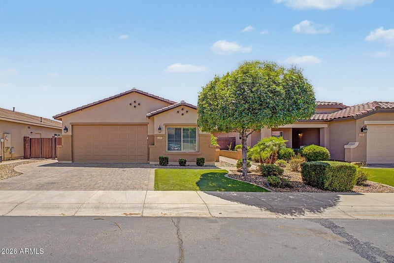 1347 Spine Tree Ave, San Tan Valley, AZ 85140