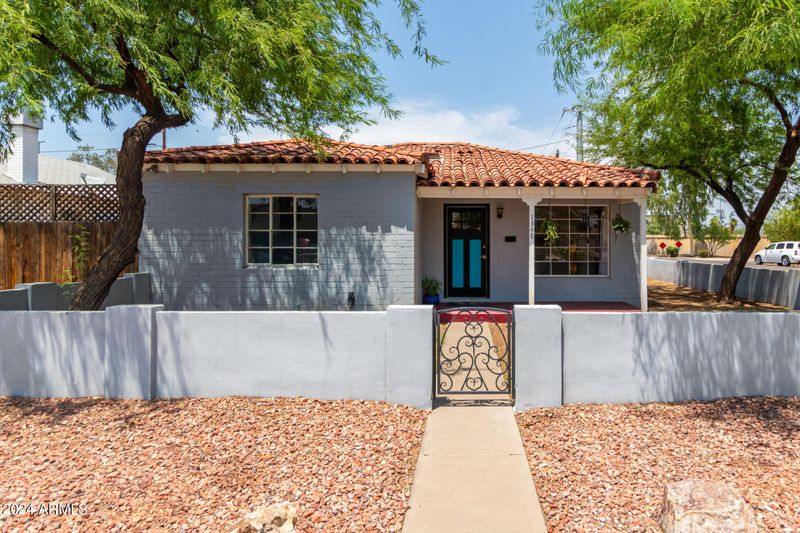 1348 E Moreland St, Phoenix, AZ 85006