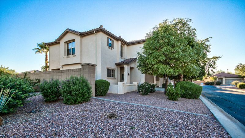 1348 S Bridgegate Dr, Gilbert, AZ 85296