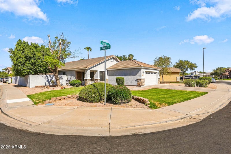 1348 S Porter St, Gilbert, AZ 85296