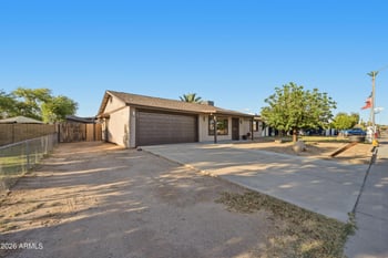 1348 Renee Dr, Phoenix, AZ 85027