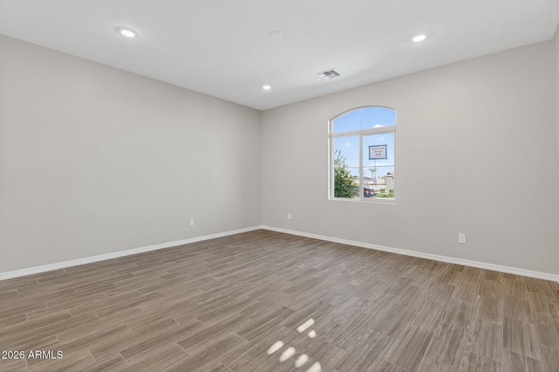 13480 157th Ln, Surprise, AZ 85379