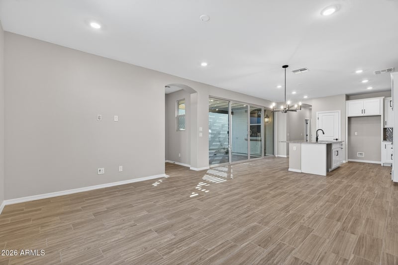 13480 157th Ln, Surprise, AZ 85379