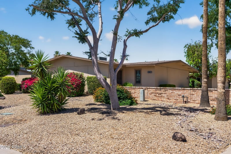13482 Copperstone Dr, Sun City West, AZ 85375