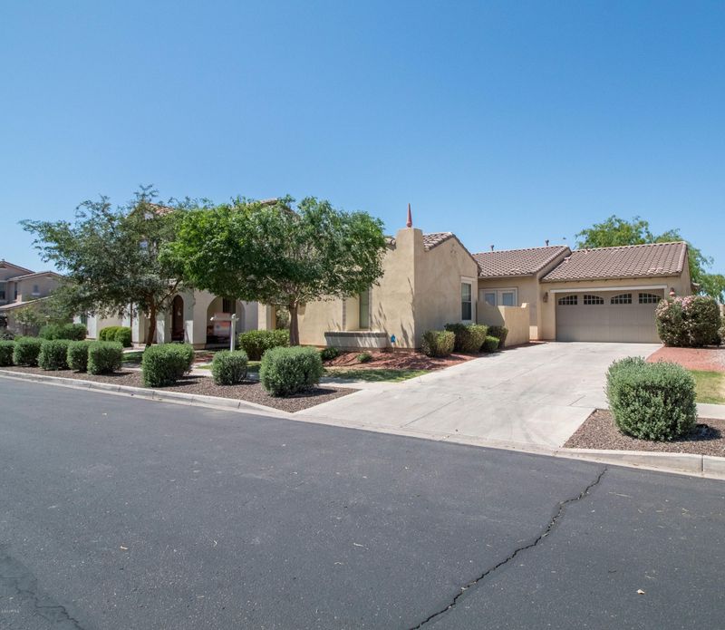 13486 N 154th Ln, Surprise, AZ 85379