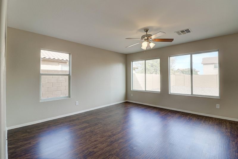 1349 S 220th Dr, Buckeye, AZ 85326