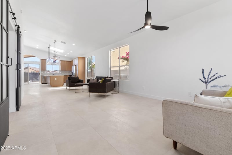 1349 Sapium Way, Phoenix, AZ 85048