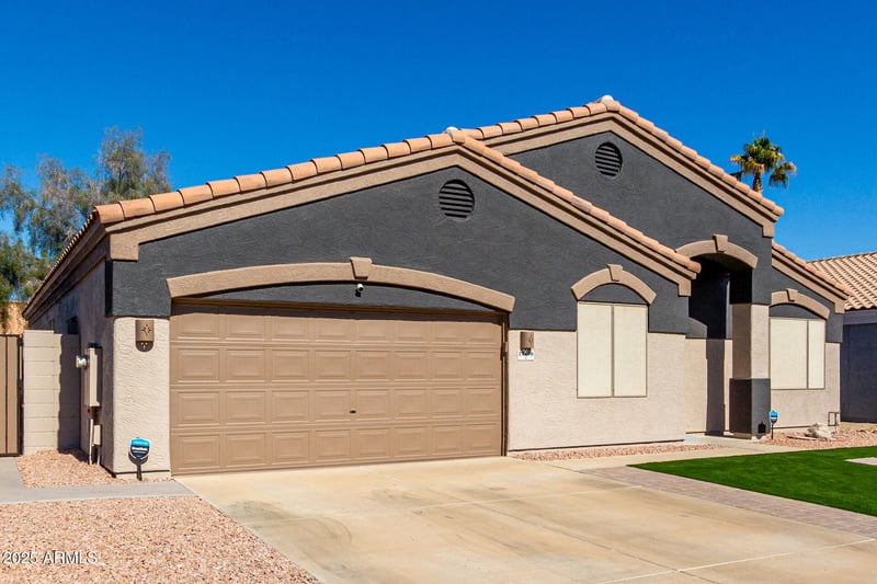 13496 Cottonwood St, Surprise, AZ 85374