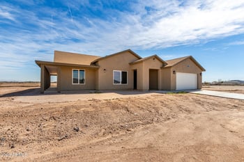 135 386th Ln, Tonopah, AZ 85354