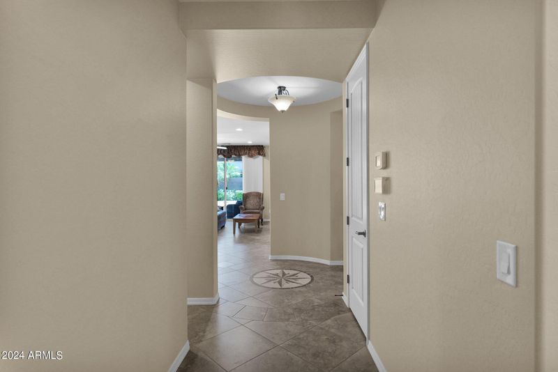 135 E Coconino Dr, Chandler, AZ 85249