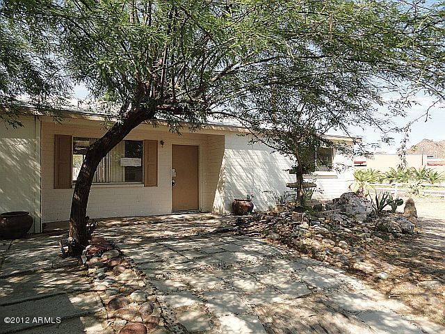 1350 E Becker Ln, Phoenix, AZ 85020