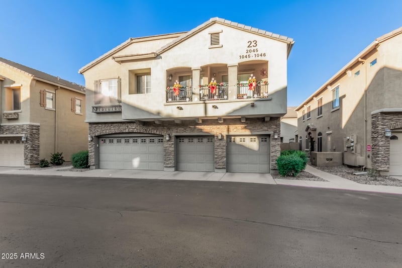 1350 Greenfield Rd #1046, Mesa, AZ 85206