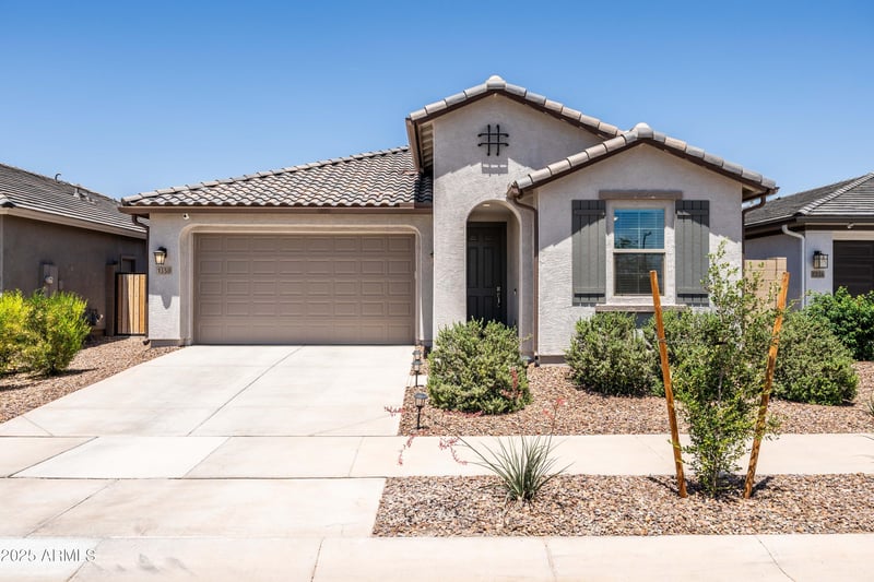 1350 Macaw Dr, Queen Creek, AZ 85140