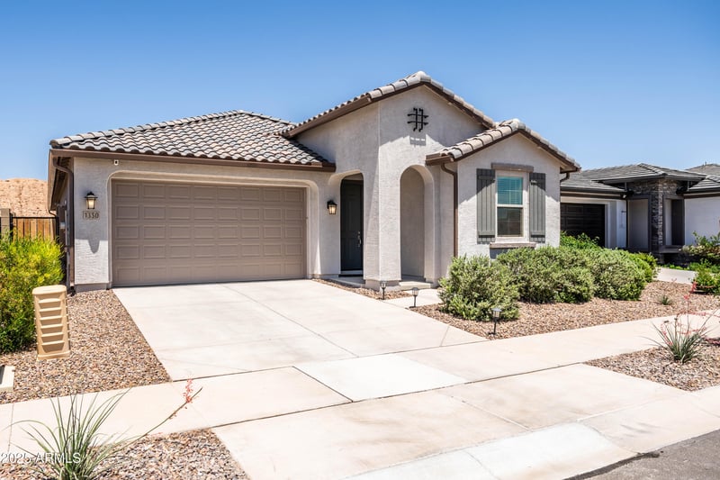 1350 Macaw Dr, Queen Creek, AZ 85140